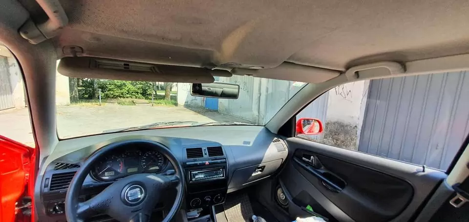650€ - Seat Cordoba 1.4mpi 2001.god - reg 10/2022 - stanje 4/5 13 Seat Cordoba 1.4mpi 2001.g BUCO AUTOMOBILI