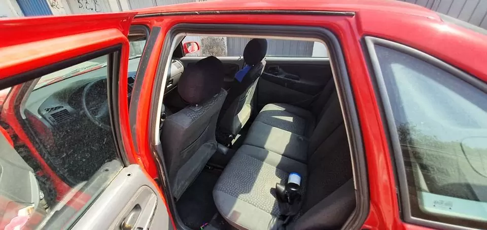 650€ - Seat Cordoba 1.4mpi 2001.god - reg 10/2022 - stanje 4/5 14 Seat Cordoba 1.4mpi 2001.g BUCO AUTOMOBILI