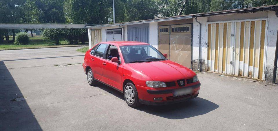 Seat Cordoba 1.4mpi 2001.g BUCO AUTOMOBILI