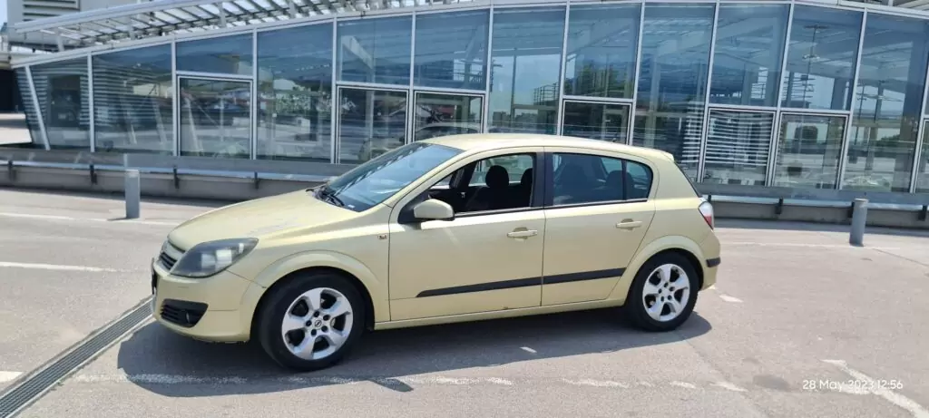 1500€ - Opel Astra H 1.6 16v (2005.) - reg 8/2023 - jako dobro stanje 18 344935736 3485697015090576 7522347728884506311 n
