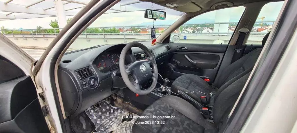 650€ - VW Golf 4 1.9SDI (dizel) - reg 7/2023 - jako dobro stanje 31 VW Golf IV 1.9sdi - buco automobili