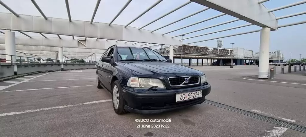 799€ - VOLVO v40 1.9TD 66kW (1999.) - reg 11/2023 - jako dobro stanje 5 FB IMG 1687374859939