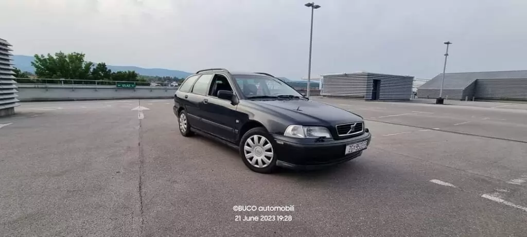 799€ - VOLVO v40 1.9TD 66kW (1999.) - reg 11/2023 - jako dobro stanje 2 FB IMG 1687374865320