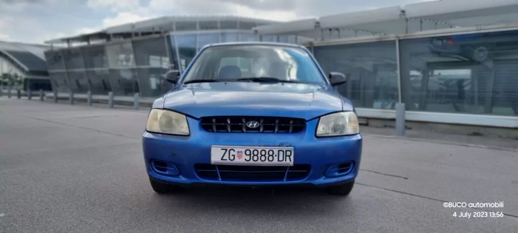 499€ - Hyundai Accent 1.3i (2000.) - reg 9/2023 - dobro stanje 5 Hyundai Accent 1.3i 2000. - BUCO automobili