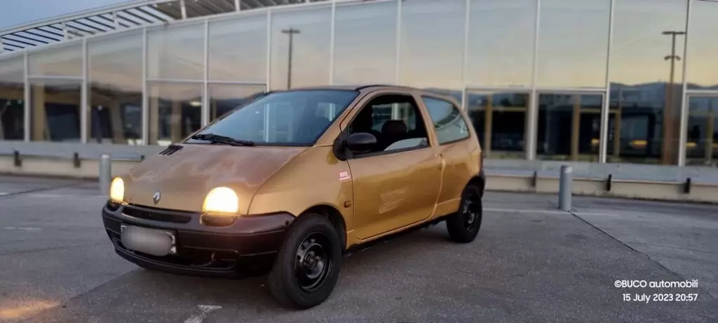 699€ - Renault Twingo 1.2i (1999.) - reg 3/2024 - jako dobro stanje 15 Renault Twingo 1.2i 1999. - BUCO automobili