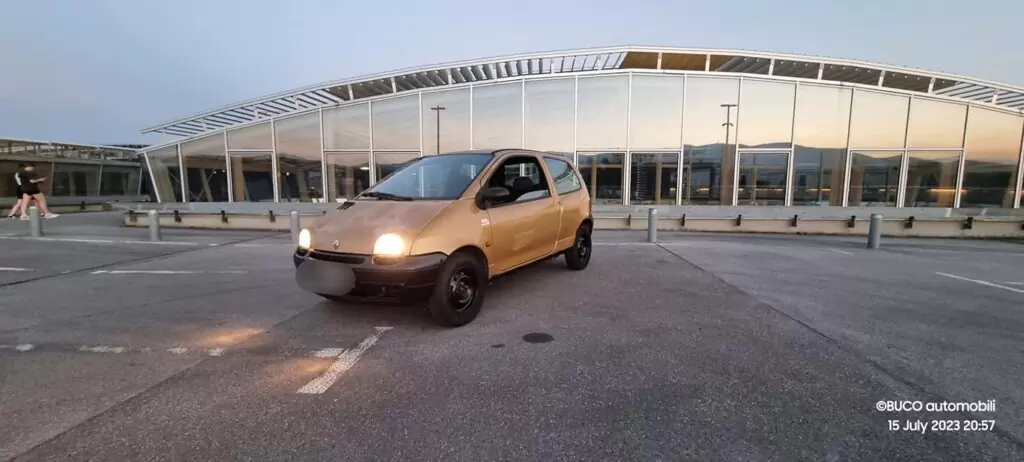 699€ - Renault Twingo 1.2i (1999.) - reg 3/2024 - jako dobro stanje 13 Renault Twingo 1.2i 1999. - BUCO automobili