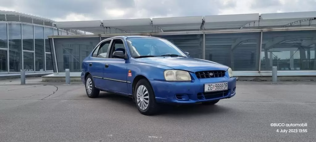 499€ - Hyundai Accent 1.3i (2000.) - reg 9/2023 - dobro stanje 3 Hyundai Accent 1.3i 2000. - BUCO automobili