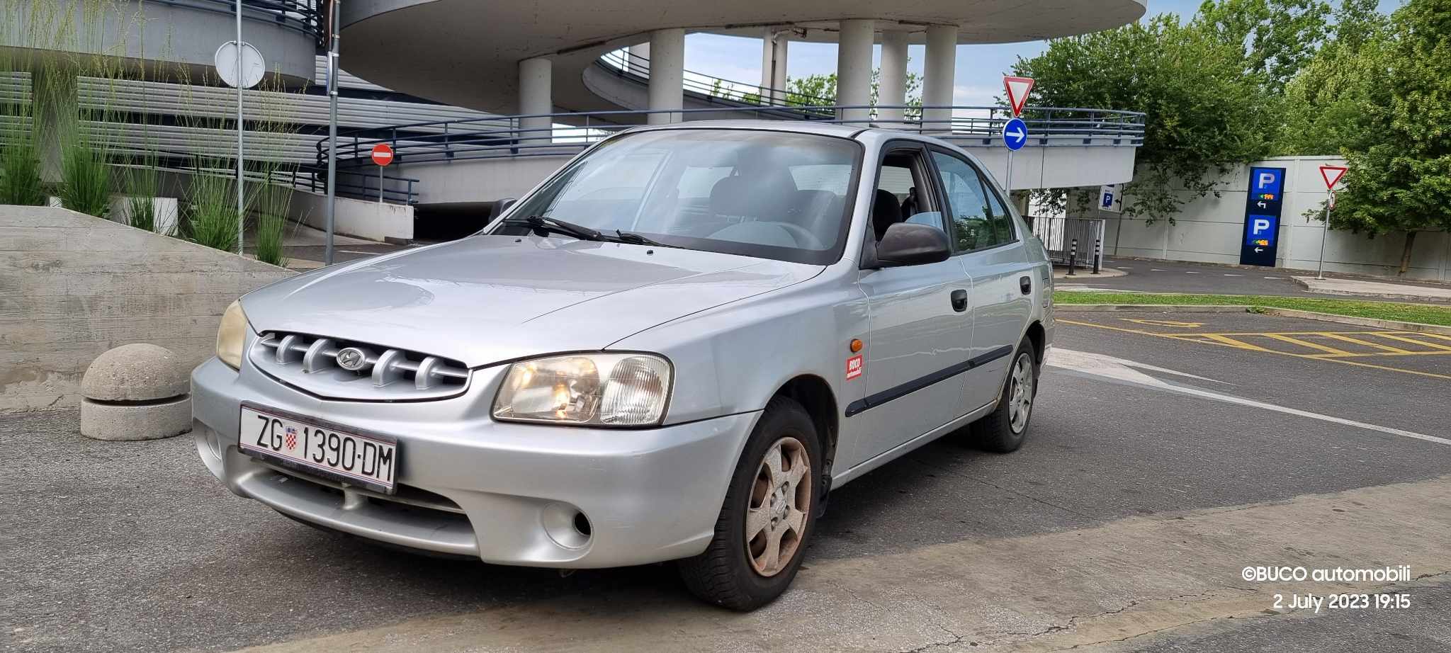 Hyundai Accent 1.3mpi 2001. - BUCO automobili