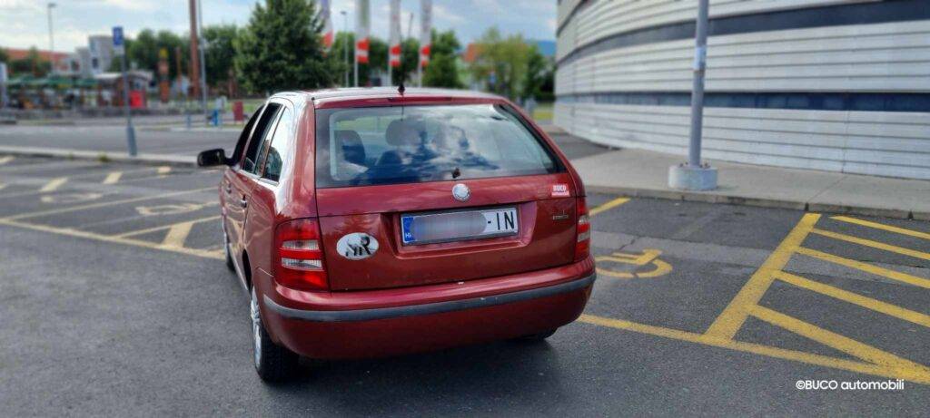 Skoda Fabia 1.4mpi 2002. Buco automobili 