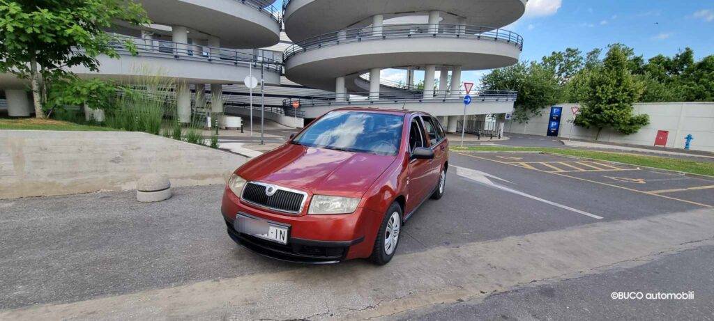 Skoda Fabia 1.4mpi 2002. Buco automobili 