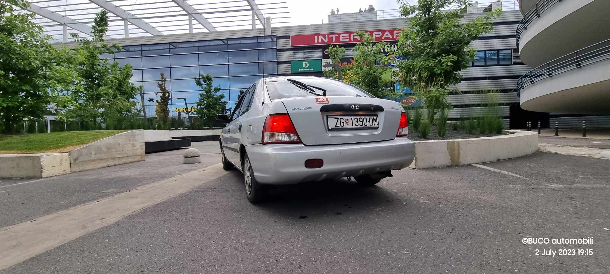 Hyundai Accent 1.3mpi 2001. - BUCO automobili