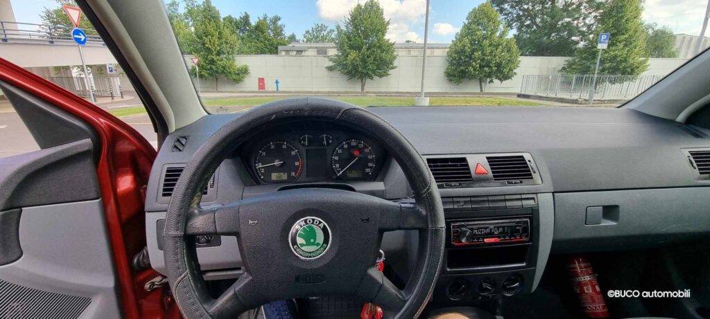 Skoda Fabia 1.4mpi 2002. Buco automobili 