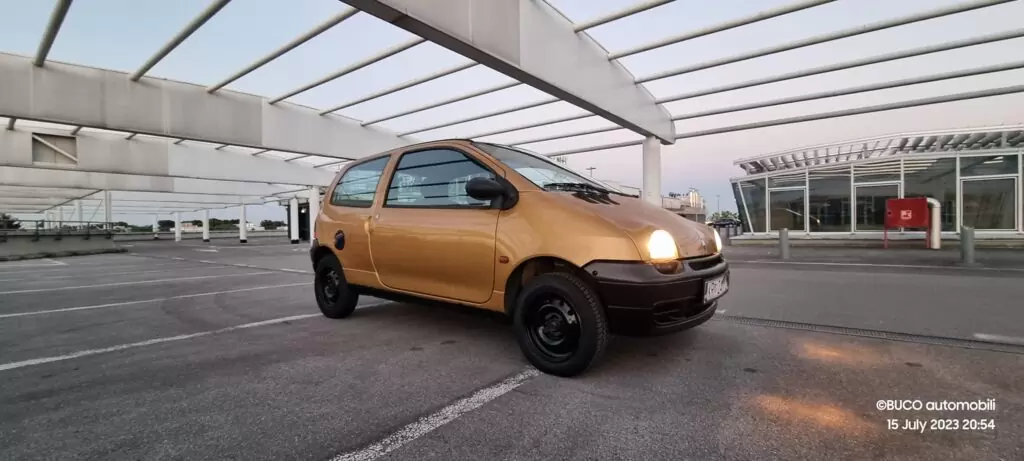 699€ - Renault Twingo 1.2i (1999.) - reg 3/2024 - jako dobro stanje 7 Renault Twingo 1.2i 1999. - BUCO automobili