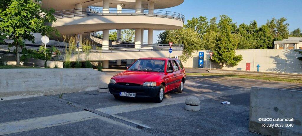 Ford Escort 1.3i 1997. - BUCO automobili