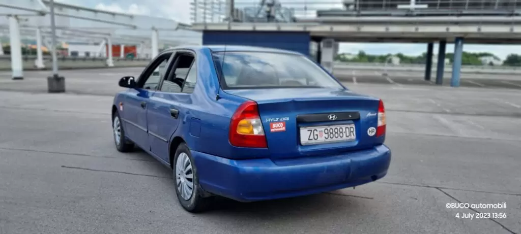 499€ - Hyundai Accent 1.3i (2000.) - reg 9/2023 - dobro stanje 7 Hyundai Accent 1.3i 2000. - BUCO automobili