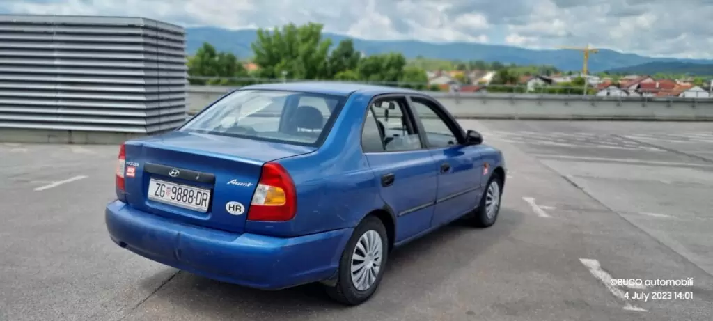 499€ - Hyundai Accent 1.3i (2000.) - reg 9/2023 - dobro stanje 21 def37ed3 93e7 4c01 bc16 3b4762dfdcfb