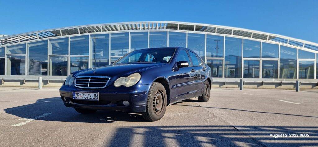 Mercedes-Benz c220cdi w203 - buco automobili