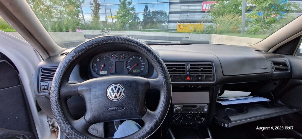 Volkswagen golf iv 4 1.9sdi 50kw - buco automobili