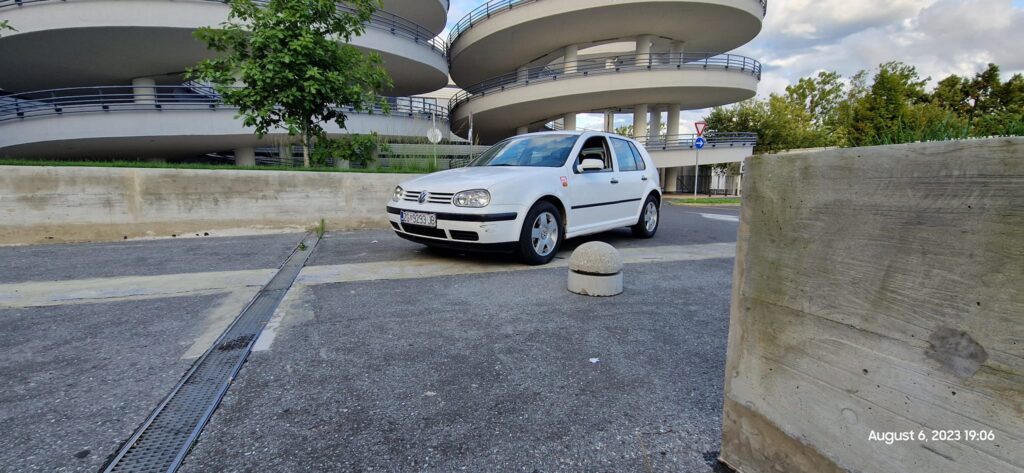 Volkswagen golf iv 4 1.9sdi 50kw - buco automobili