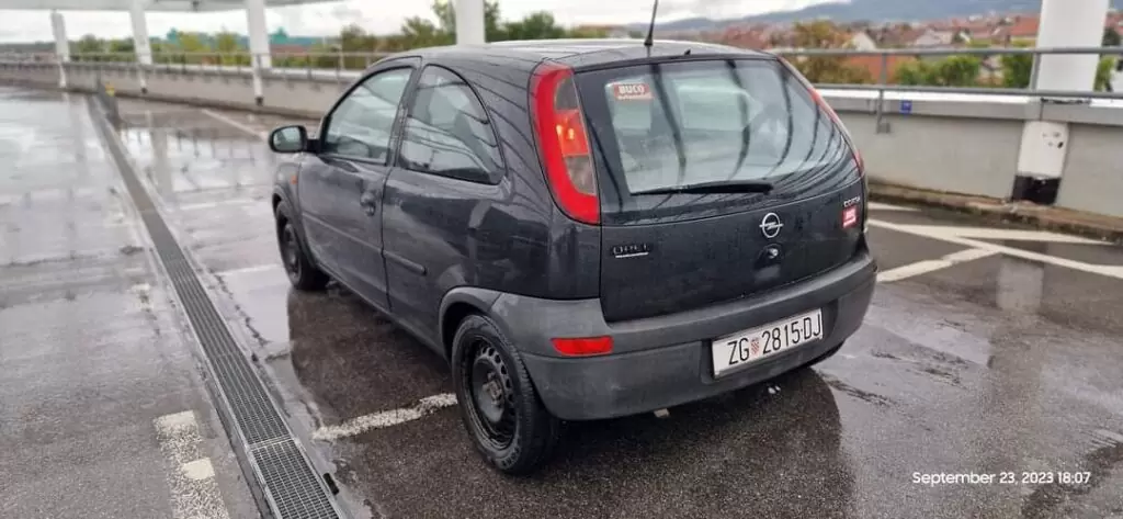 399€ - Opel Corsa C 1.0eco - reg 12.10.2023. - jako dobro stanje 11 FB IMG 1695585973113