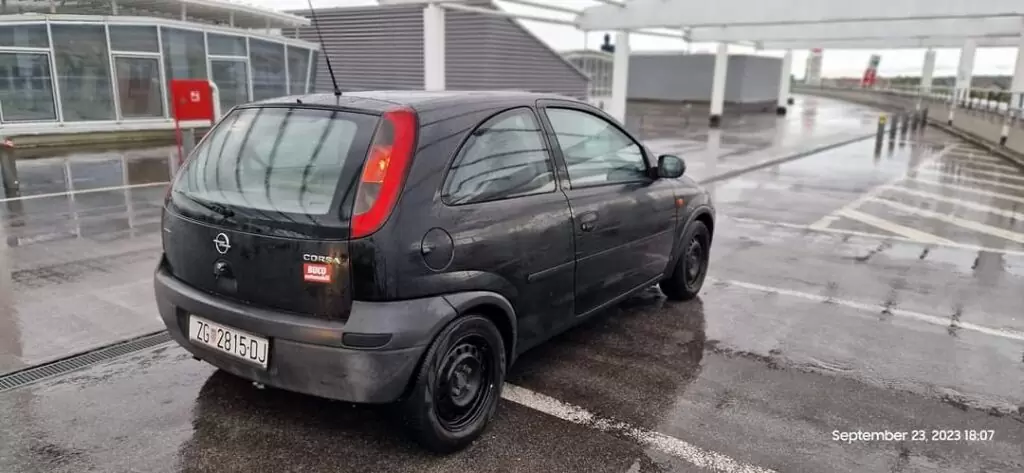 399€ - Opel Corsa C 1.0eco - reg 12.10.2023. - jako dobro stanje 9 FB IMG 1695585980902
