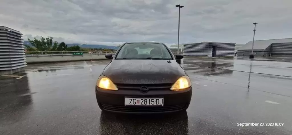 399€ - Opel Corsa C 1.0eco - reg 12.10.2023. - jako dobro stanje 4 FB IMG 1695585990848
