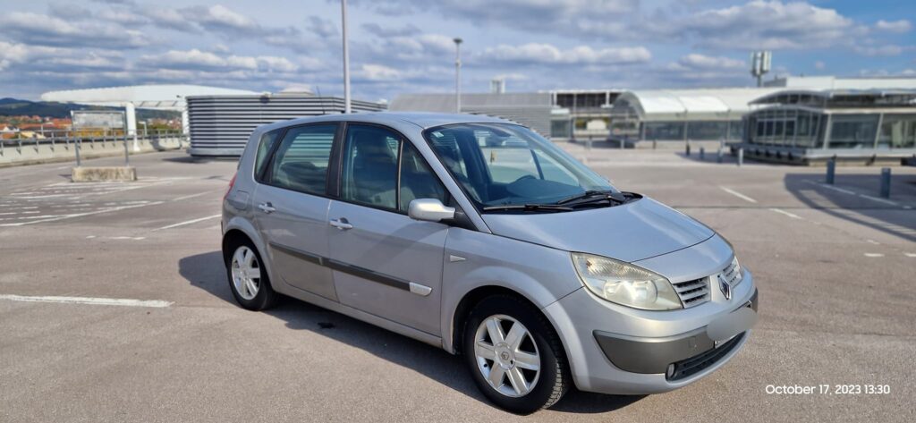 Renault Scenic 1.5dci bucoautomobili