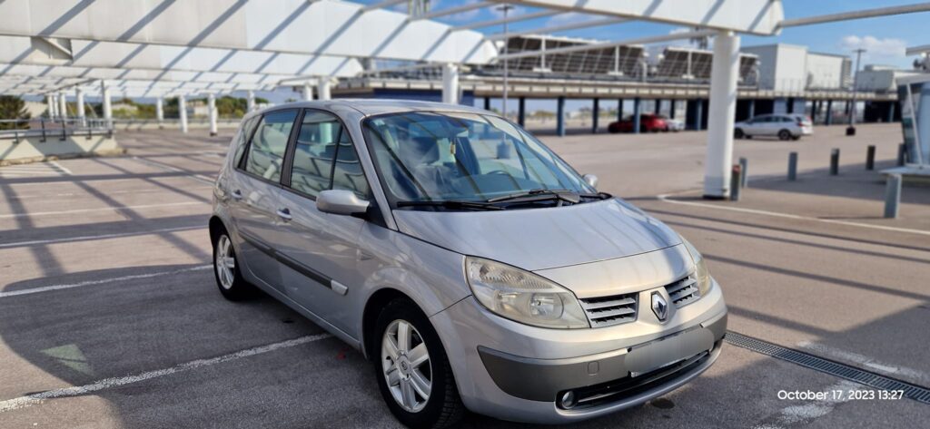 Renault Scenic 1.5dci bucoautomobili