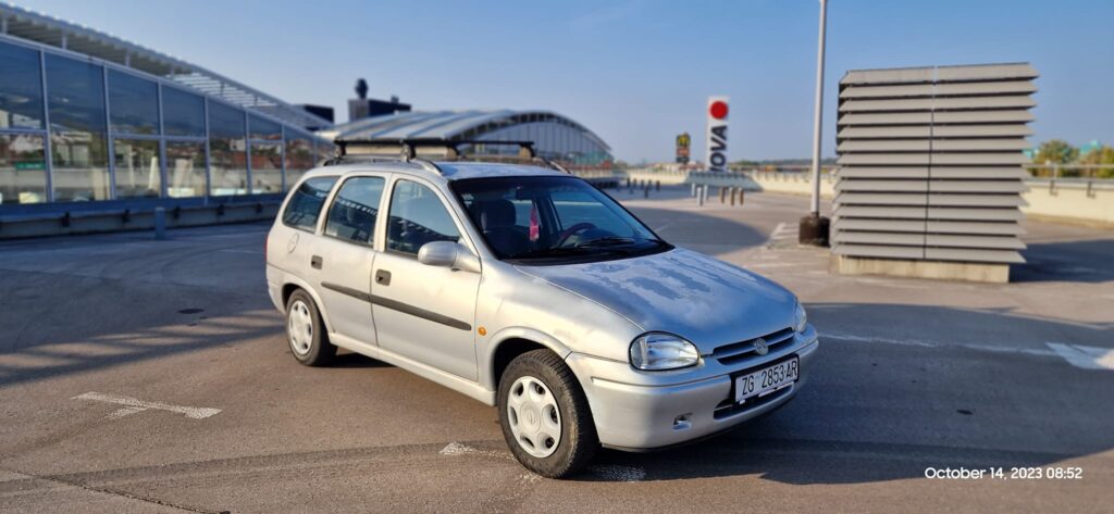 Opel Corsa b karavan 1.4 16v - bucoautomobili