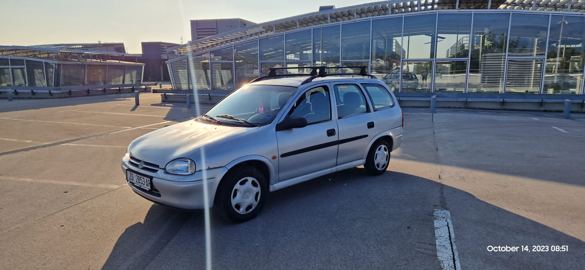 Opel Corsa b karavan 1.4 16v - bucoautomobili