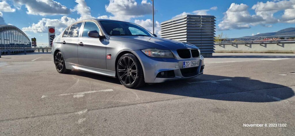 BMW e90 Facelift 318d - bucoautomobili