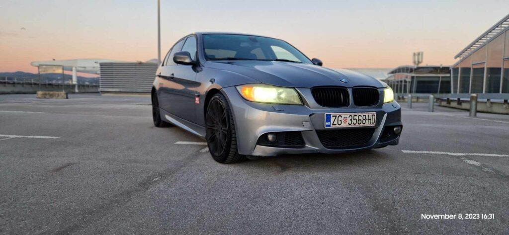 BMW e90 Facelift 318d - bucoautomobili