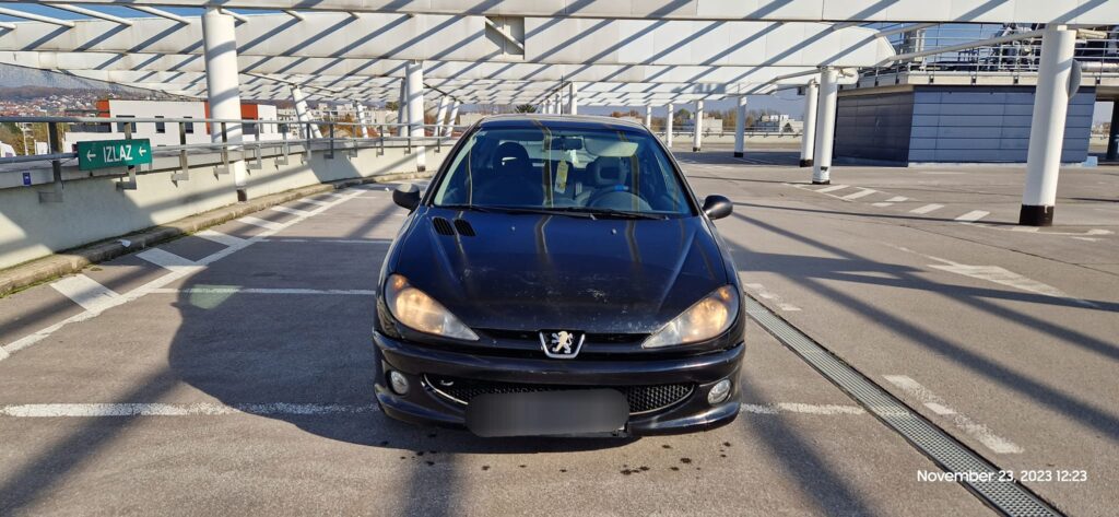 Peugeot 206 1.4 HDI dizel (2006.g)