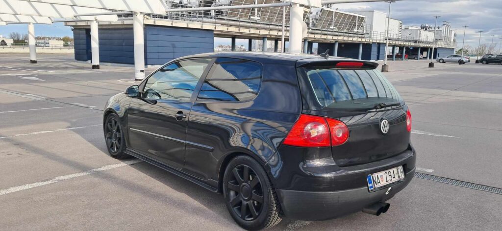 VW Golf 5 2.0 TDi 2004.god