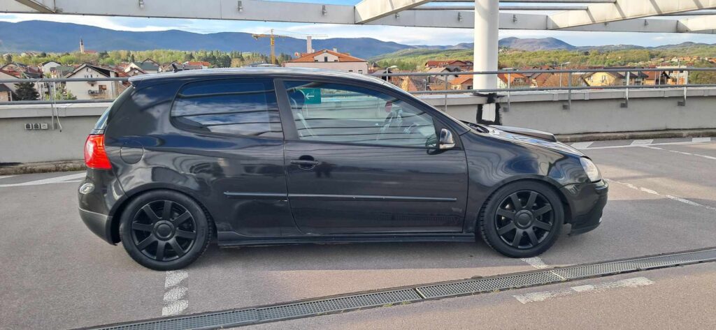 VW Golf 5 2.0 TDi 2004.god