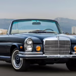 ovaj mercedes je proizveden 1971 godine savrseno je ocuvan prodaje se