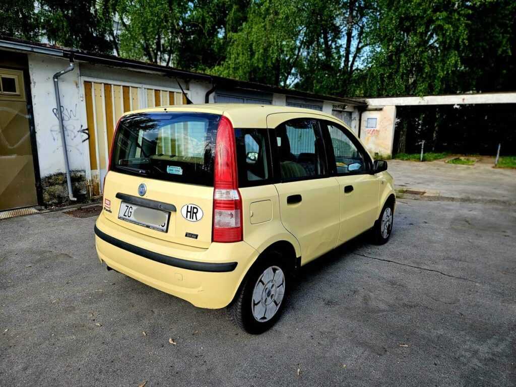 899 € - Fiat Panda 1.1i (2005.) - registrirana godinu dana (4/2026) - jako dobro stanje 41 20250428 175642
