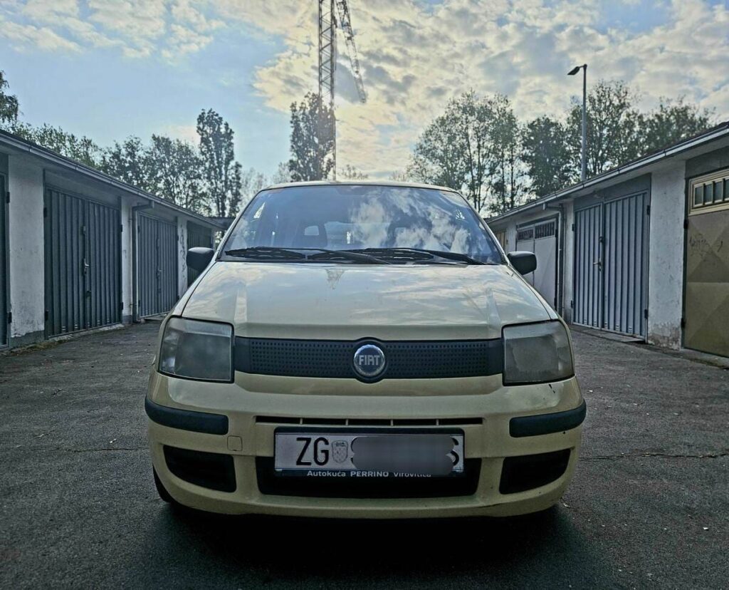 899 € - Fiat Panda 1.1i (2005.) - registrirana godinu dana (4/2026) - jako dobro stanje 39 20250428 175655