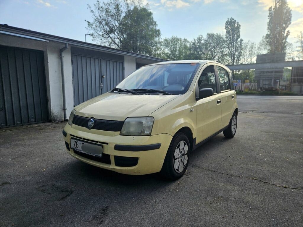 899 € - Fiat Panda 1.1i (2005.) - registrirana godinu dana (4/2026) - jako dobro stanje 38 20250428 175700