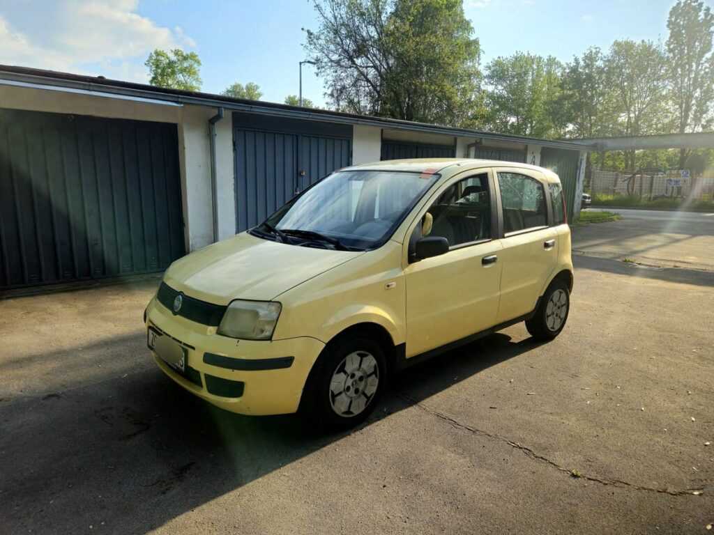 899 € - Fiat Panda 1.1i (2005.) - registrirana godinu dana (4/2026) - jako dobro stanje 31 20250428 180019