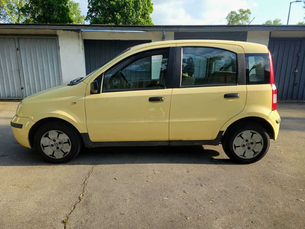 899 € - Fiat Panda 1.1i (2005.) - registrirana godinu dana (4/2026) - jako dobro stanje 30 20250428 180027