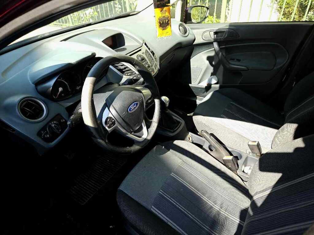 2999€ - Ford Fiesta 1.4tdci (2009.god) - reg 11/2025 - jako dobro stanje 18 Ford Fiesta mk7 1.4tdci 2009.god - unutrašnjost