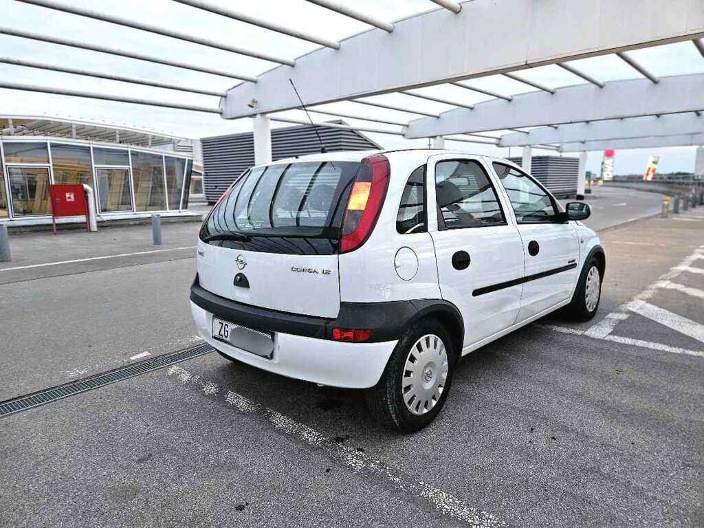 799 € - Opel Corsa C 1.2i - reg 7/2025 - 96.000km - jako dobro stanje 13 20250509 201505