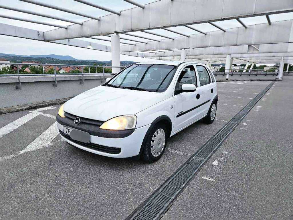 799 € - Opel Corsa C 1.2i - reg 7/2025 - 96.000km - jako dobro stanje 12 20250509 201547