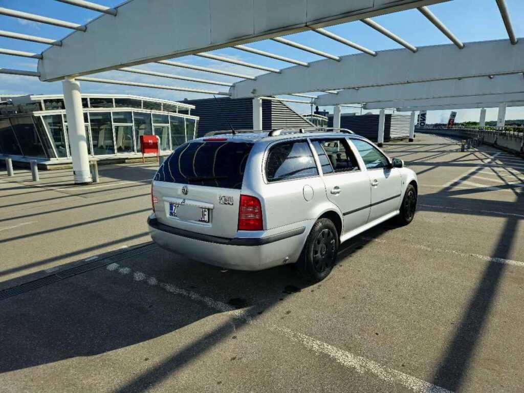 999 € - Škoda Octavia 1.6i + LPG (2008.god) - reg 10/2025 - jako dobro stanje 24 Škoda Octavia mk1 1.6i + LPG 2008.god