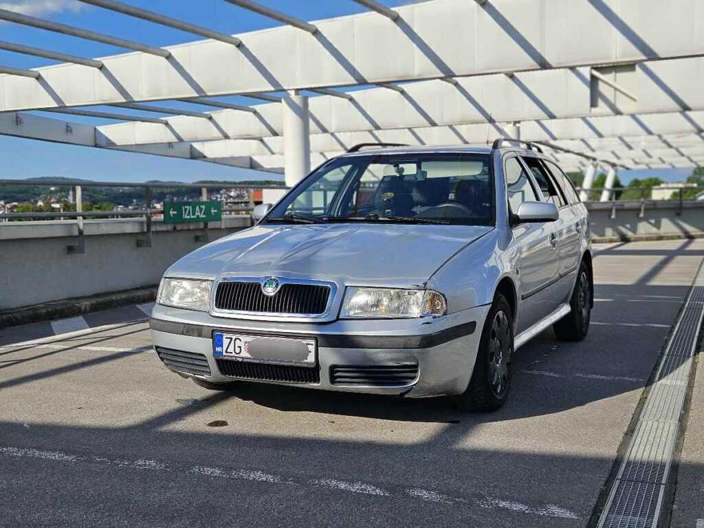 999 € - Škoda Octavia 1.6i + LPG (2008.god) - reg 10/2025 - jako dobro stanje 22 Škoda Octavia mk1 1.6i + LPG 2008.god