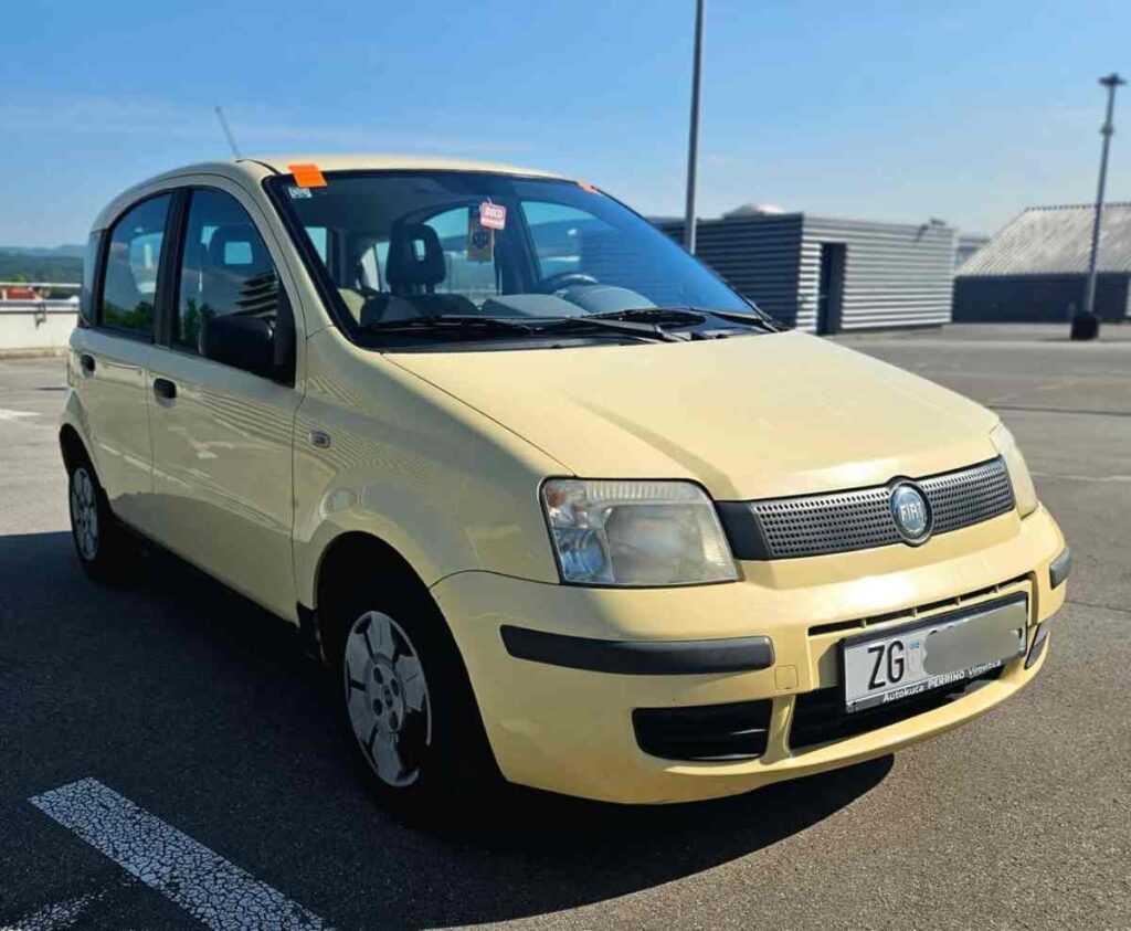 899 € - Fiat Panda 1.1i (2005.) - registrirana godinu dana (4/2026) - jako dobro stanje 24 FB IMG 1746023271330