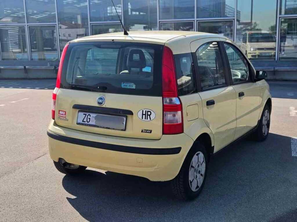 899 € - Fiat Panda 1.1i (2005.) - registrirana godinu dana (4/2026) - jako dobro stanje 20 FB IMG 1746023279159