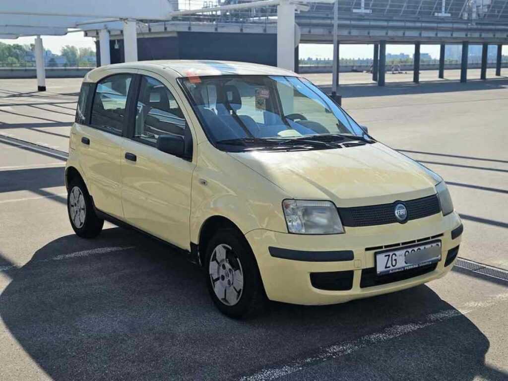 899 € - Fiat Panda 1.1i (2005.) - registrirana godinu dana (4/2026) - jako dobro stanje 16 FB IMG 1746023287828