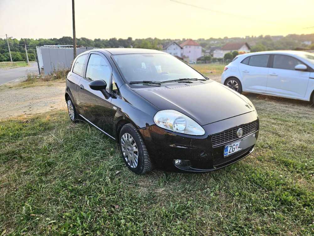899€ - Fiat Grande Punto 1.4i + LPG (2008.g) - reg 11/2025 - dobro stanje 36 20250608 200156
